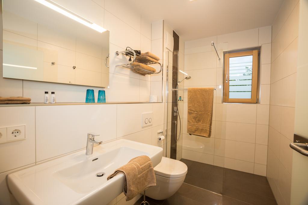 Leidringer Gaestehaus Gmbh Rosenfeld ห้อง รูปภาพ