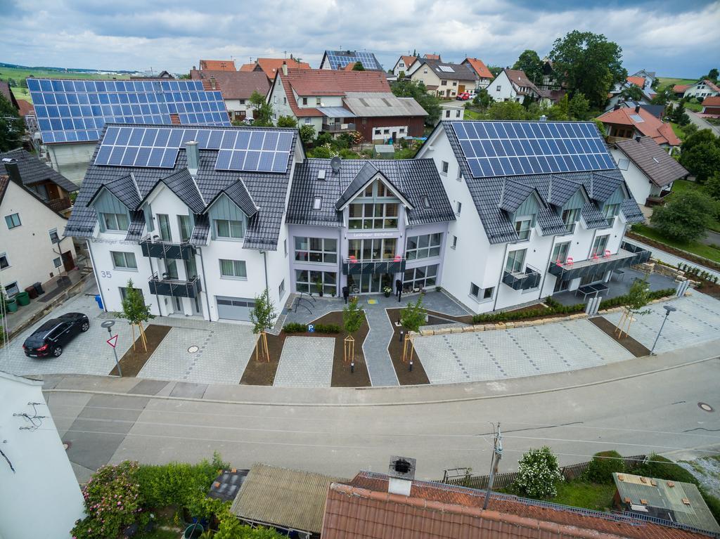 Leidringer Gaestehaus Gmbh Rosenfeld ภายนอก รูปภาพ