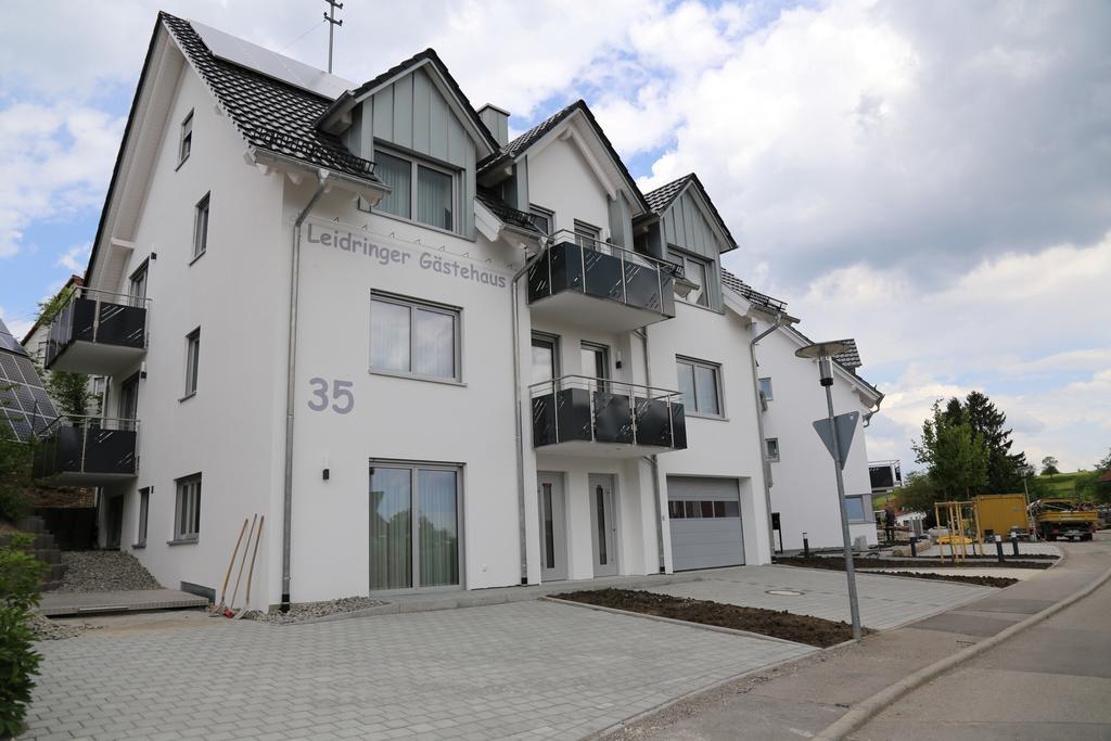 Leidringer Gaestehaus Gmbh Rosenfeld ภายนอก รูปภาพ