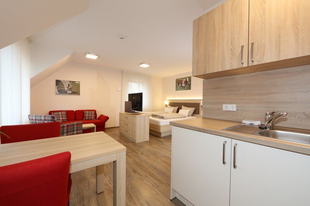 Leidringer Gaestehaus Gmbh Rosenfeld ภายนอก รูปภาพ
